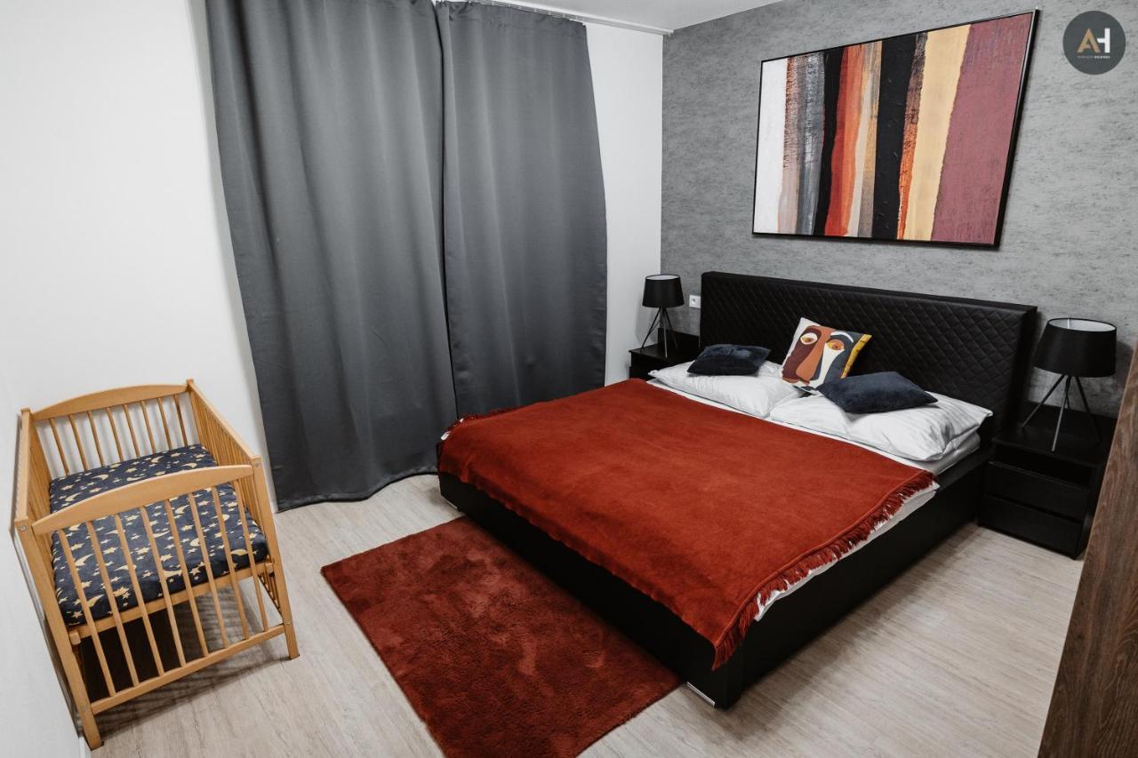 Ferienwohnung Ah Mlynska Basta II Free Parking Košice Exterior foto