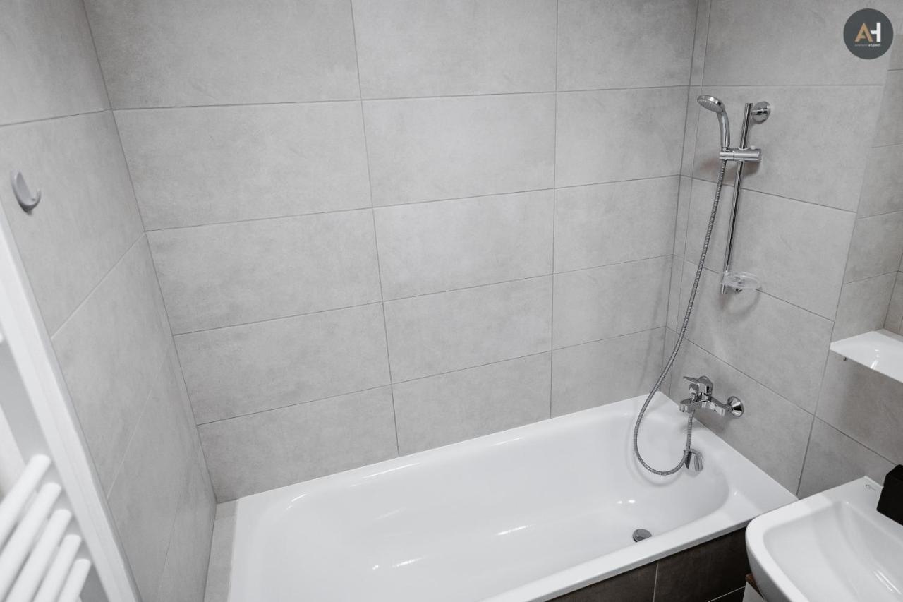 Ferienwohnung Ah Mlynska Basta II Free Parking Košice Exterior foto